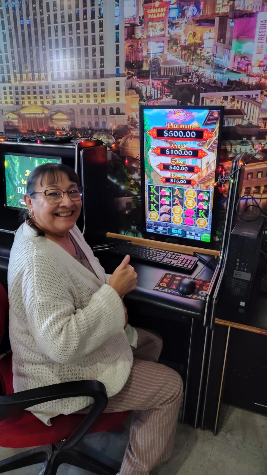 Happy winner giving thumbs up at Northeast TelConnect Sweepstakes — win cash prizes and enjoy free promotions near El Paso TX